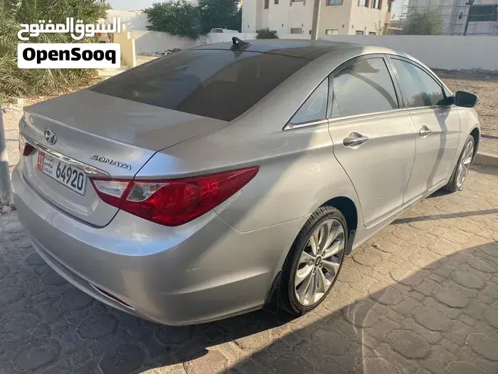 Hyundai Sonata 2012 photo 4