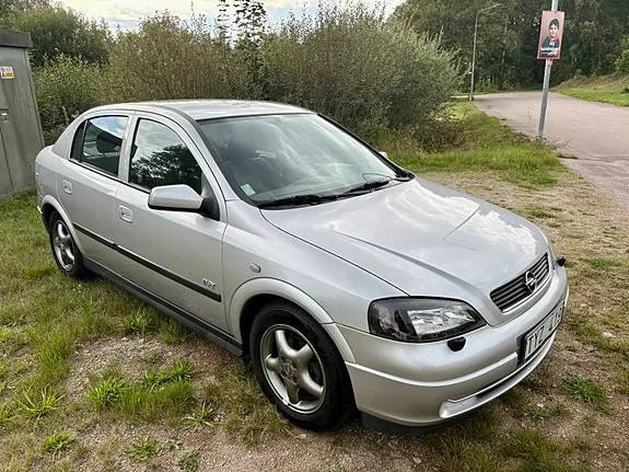 Opel Astra 2003 photo 2