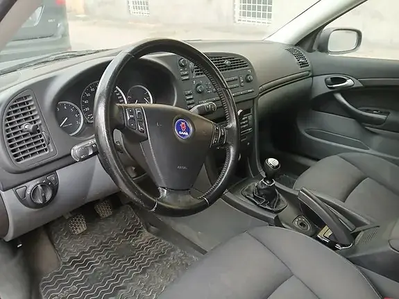 Saab 9-3 2005 photo 4
