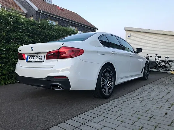 BMW 520D 2019 photo 2
