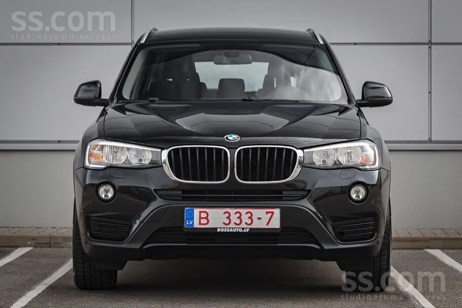BMW X3 2014 photo 2