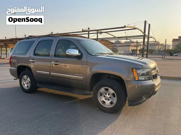 Chevrolet Tahoe 2012 photo 3