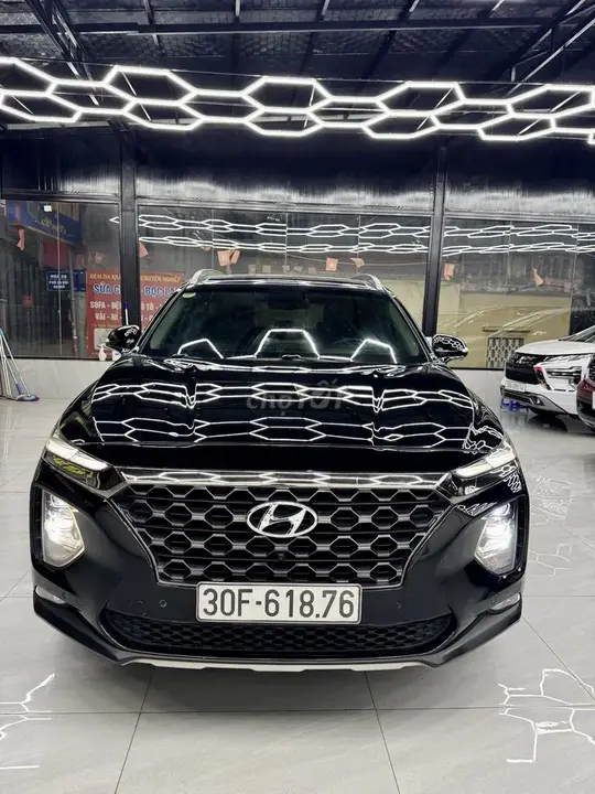 Hyundai Santa Fe 2019 photo 2
