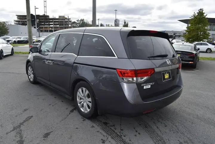 Honda Odyssey 2014 photo 3