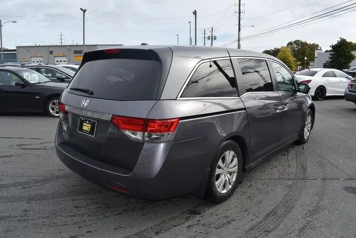 Honda Odyssey 2014 photo 4