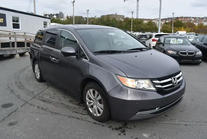 Honda Odyssey 2014 photo 5