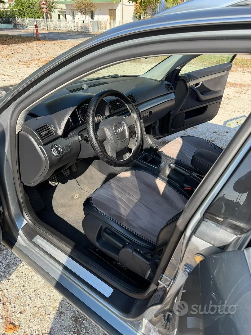 Audi A4 2005 photo 3