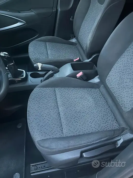 Opel Crossland 2018 photo 5