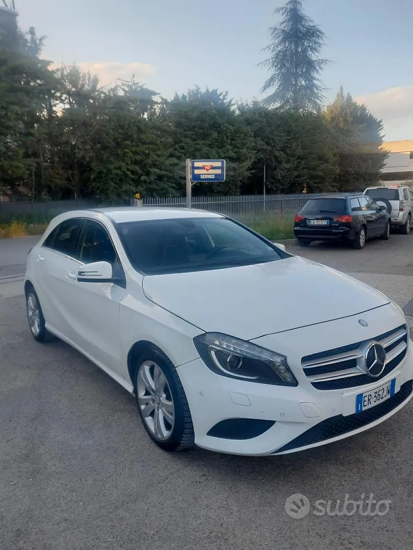 Mercedes-Benz A-Class 2013 photo 2