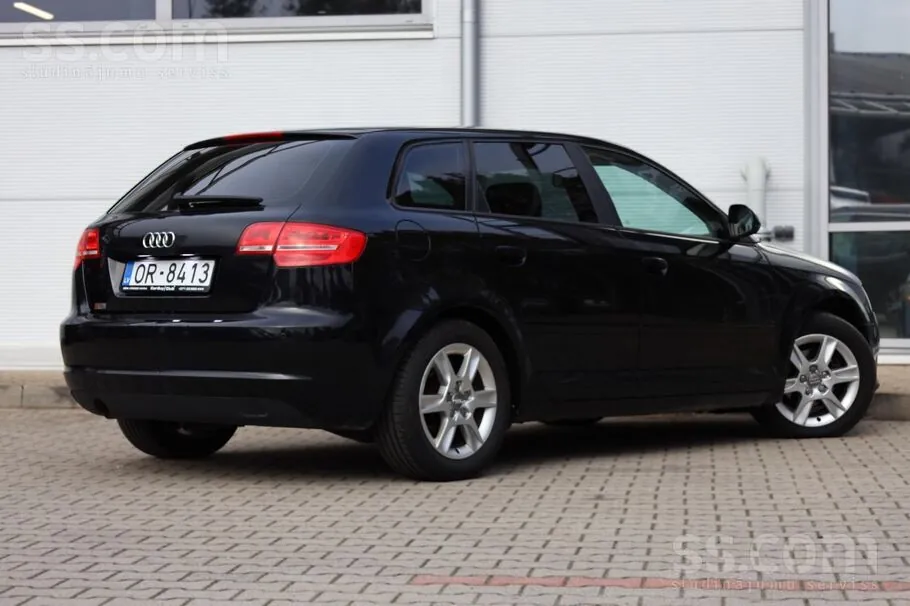 Audi A3 2010 photo 4