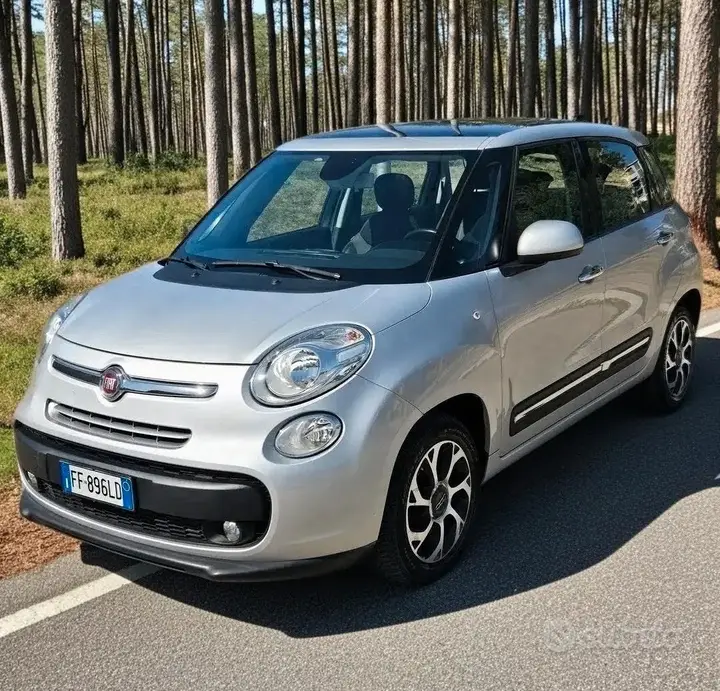 Fiat 500L 2016 photo 2