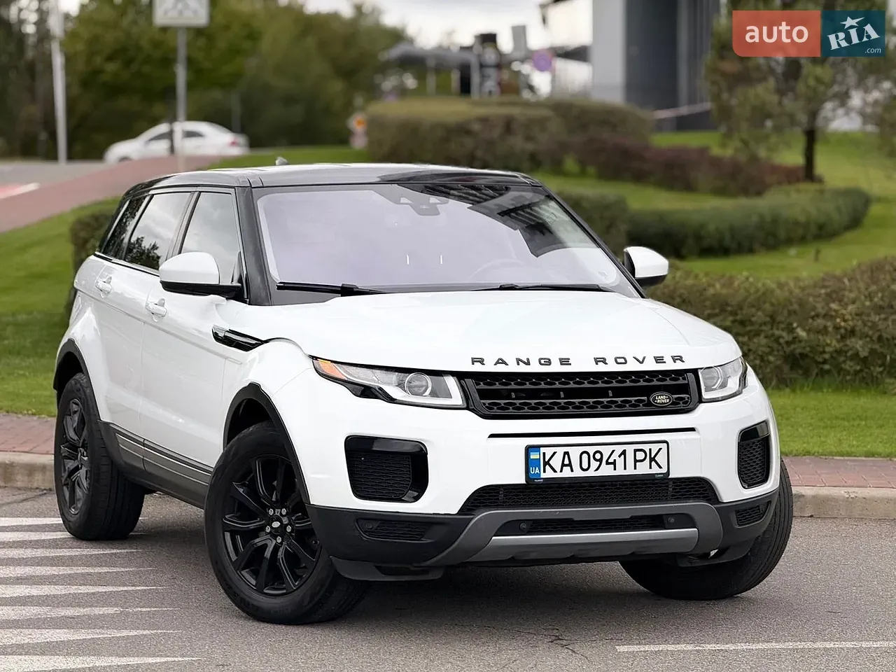 Land Rover Range Rover Evoque 2017 photo 4