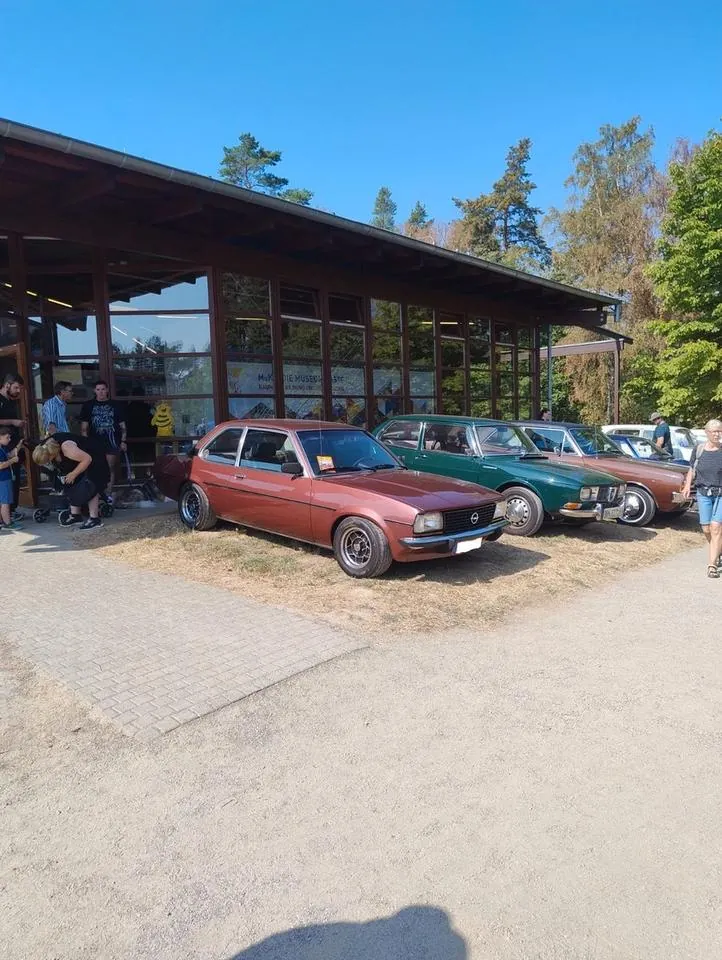 Opel Ascona