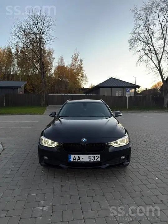 BMW 320D 2013 photo 2