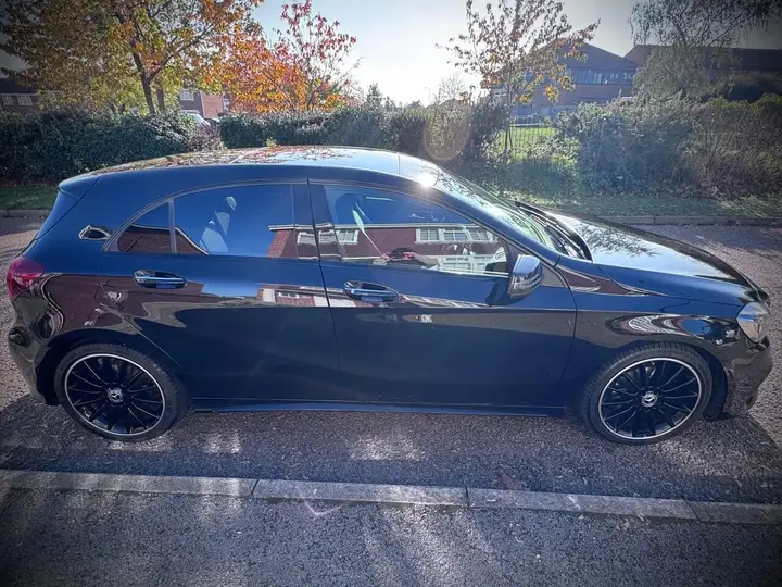 Mercedes-Benz A-Class 2018 photo 3