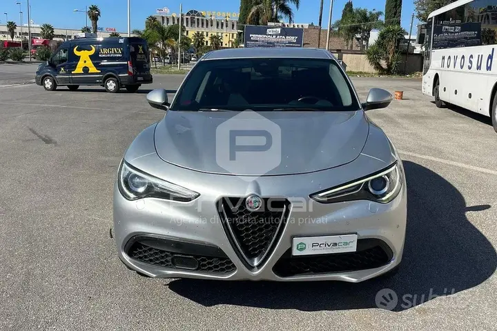 Alfa Romeo Stelvio 2021 photo 2