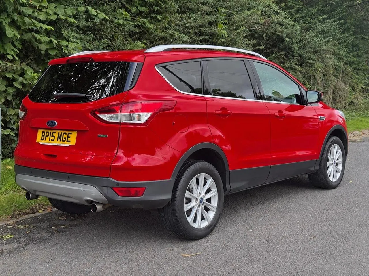 Ford Kuga 2015 photo 2