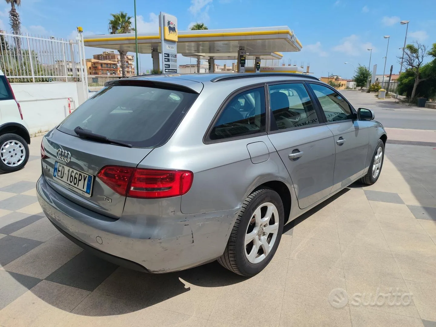 Audi A4 Avant 2010 photo 3