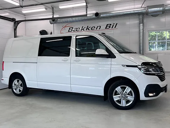 Volkswagen Transporter 2024 photo 3