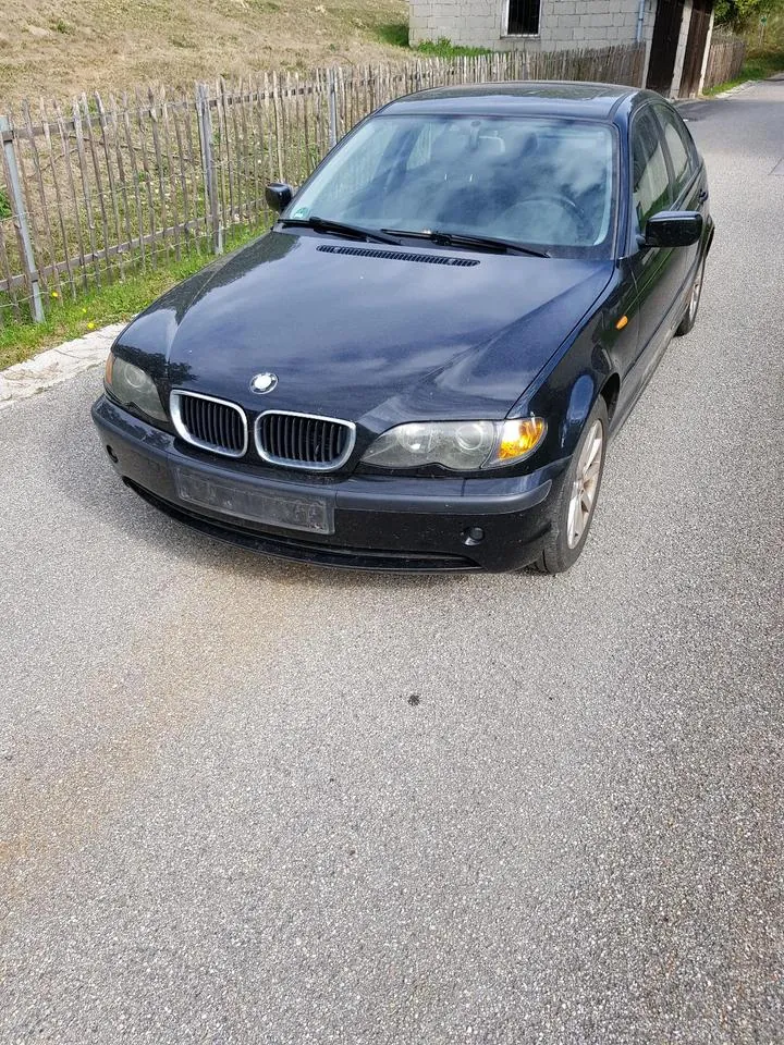 BMW 320
