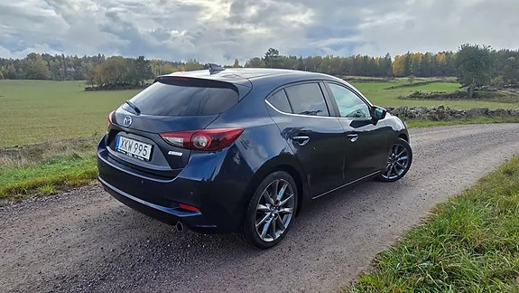 Mazda 3 2018 photo 4