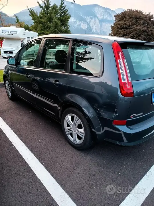 Ford C-Max 2009 photo 4