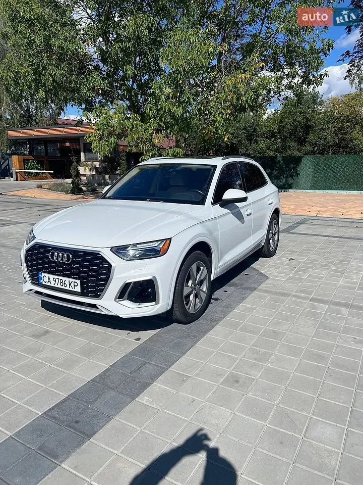 Audi Q5 2022 photo 2