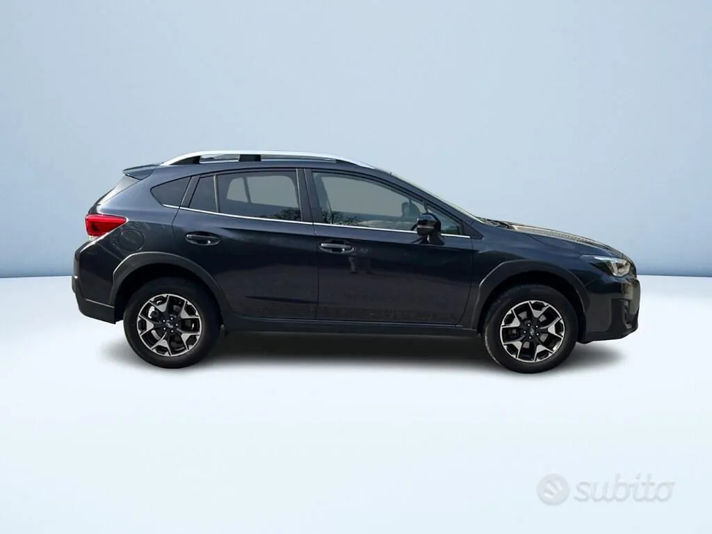 Subaru Xv 2019 photo 3
