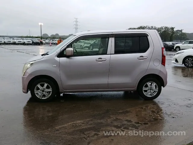 Suzuki Wagon R 2012 photo 4