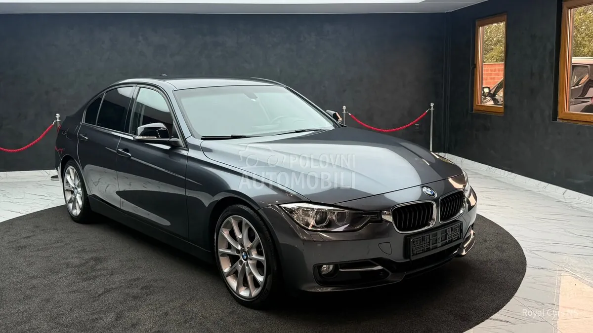 BMW 330 2013 photo 3