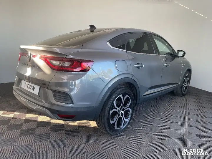 Renault Arkana 2023 photo 4