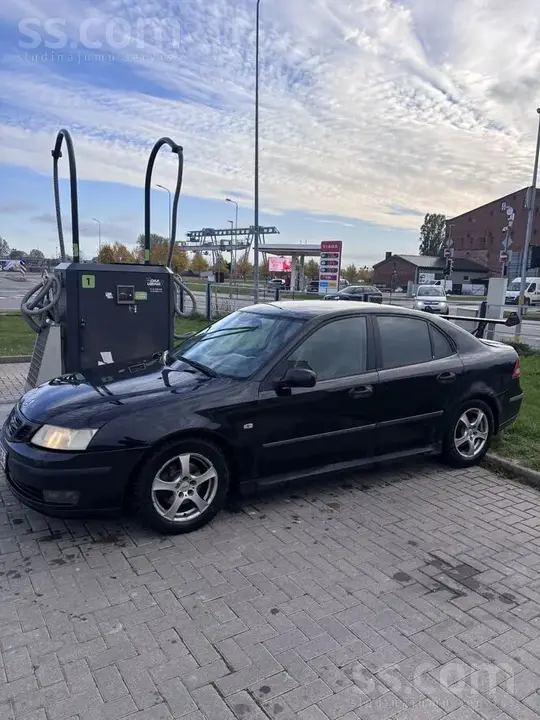 Saab 9-3 2005 photo 3