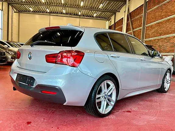 BMW 120I 2016 photo 4