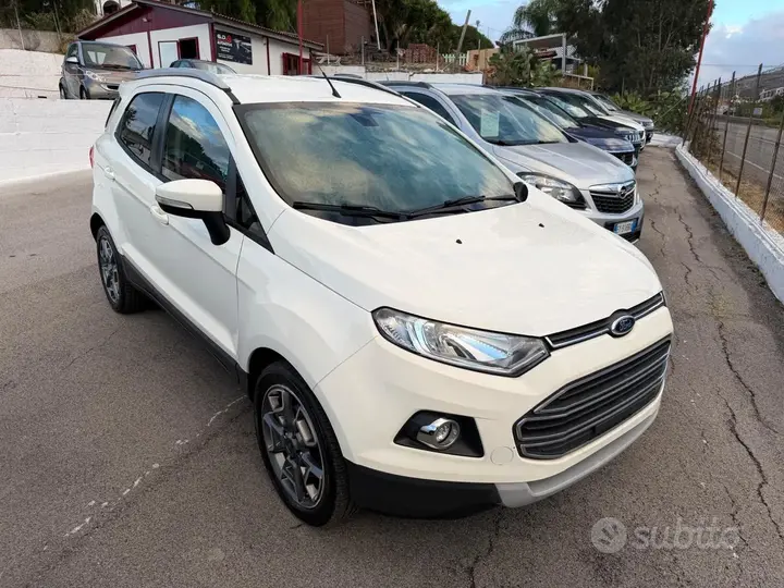 Ford Ecosport 2016 photo 2