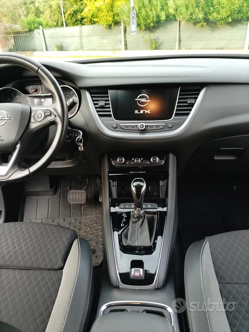 Opel Grandland