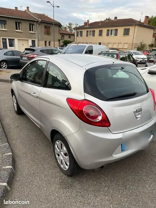 Ford Ka 2011 photo 2