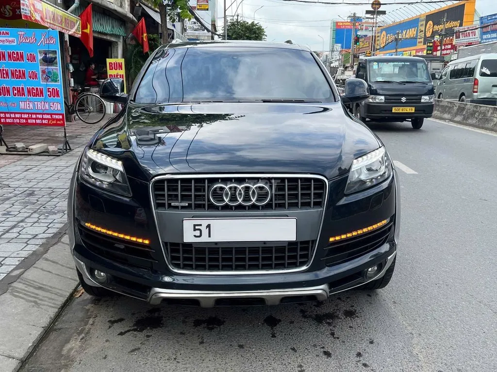 Audi Q7 2008 photo 2