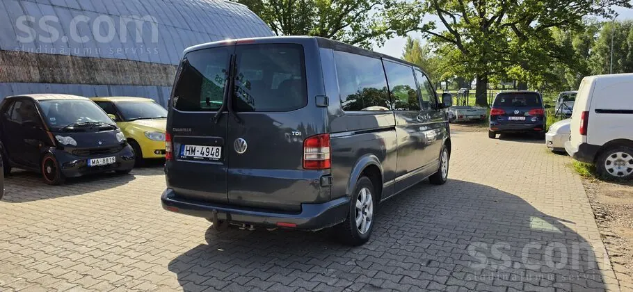 Volkswagen Caravelle 2006 photo 3