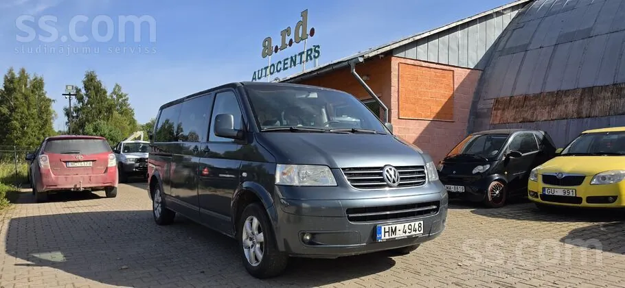 Volkswagen Caravelle