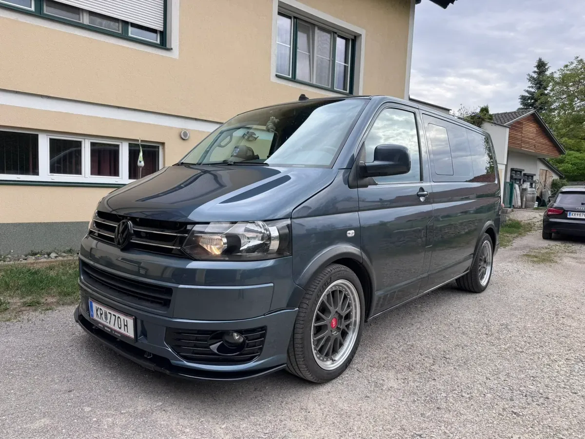 Volkswagen Caravelle