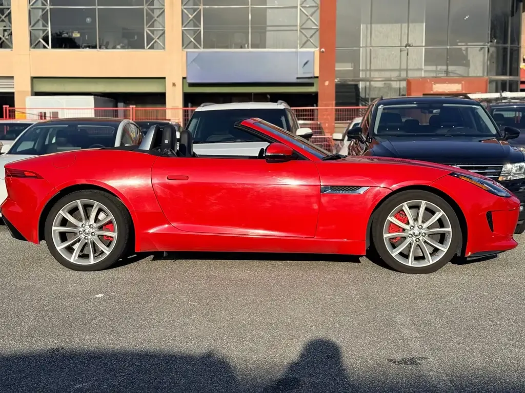 Jaguar F-Type 2014 photo 5