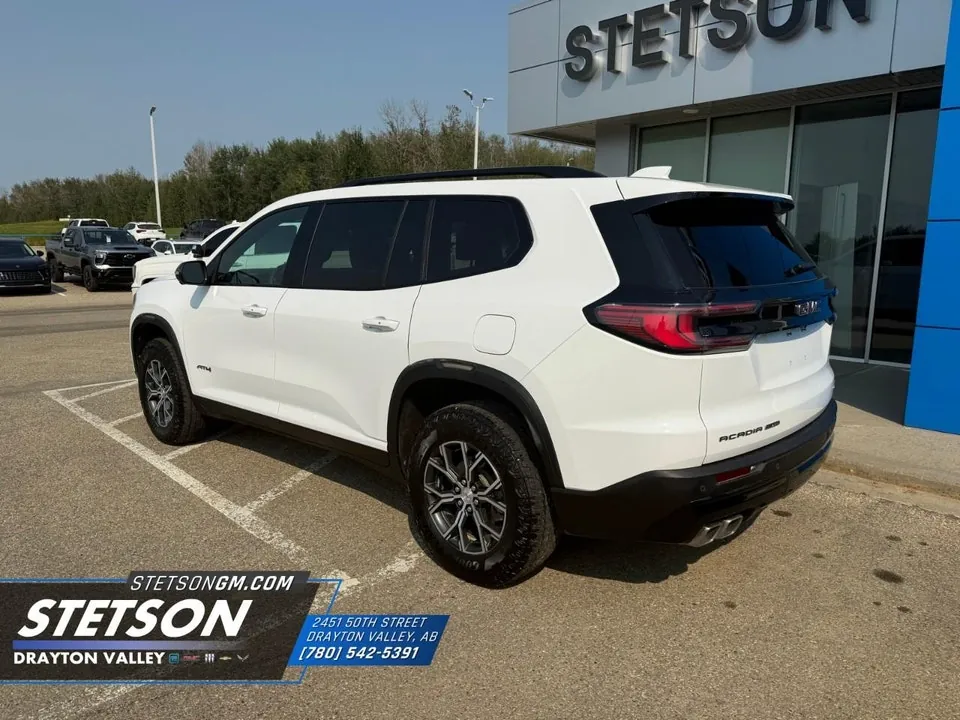 GMC Acadia 2024 photo 3