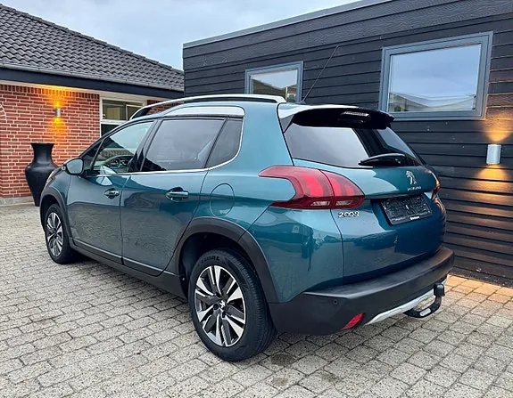 Peugeot 2008 2017 photo 2