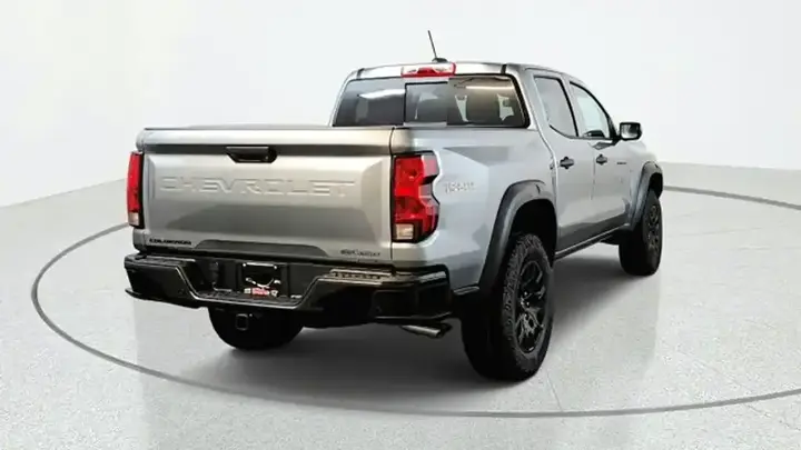 Chevrolet Colorado 2026 photo 3