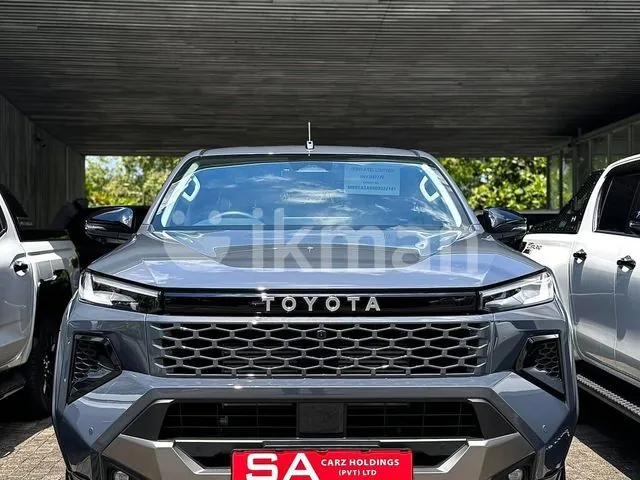 Toyota Hilux 2026 photo 2