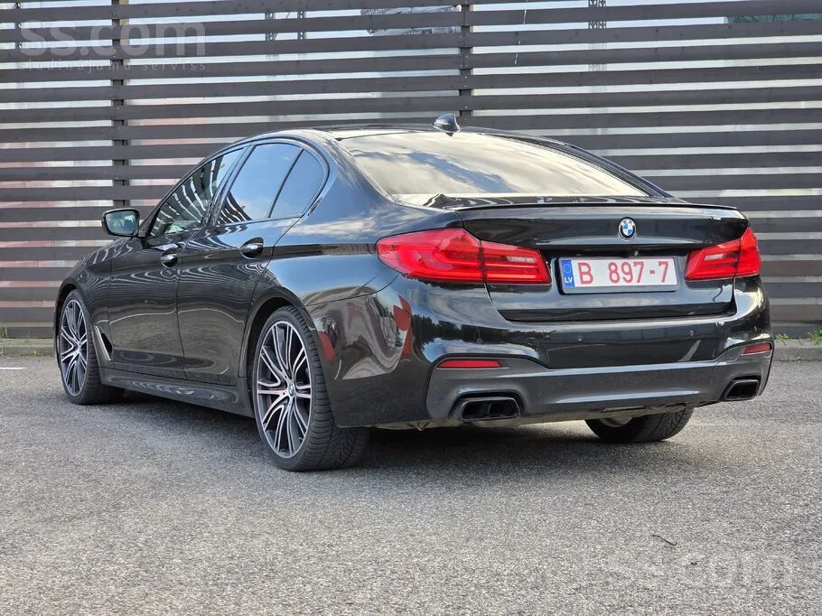 BMW 5 Series 2017 photo 3
