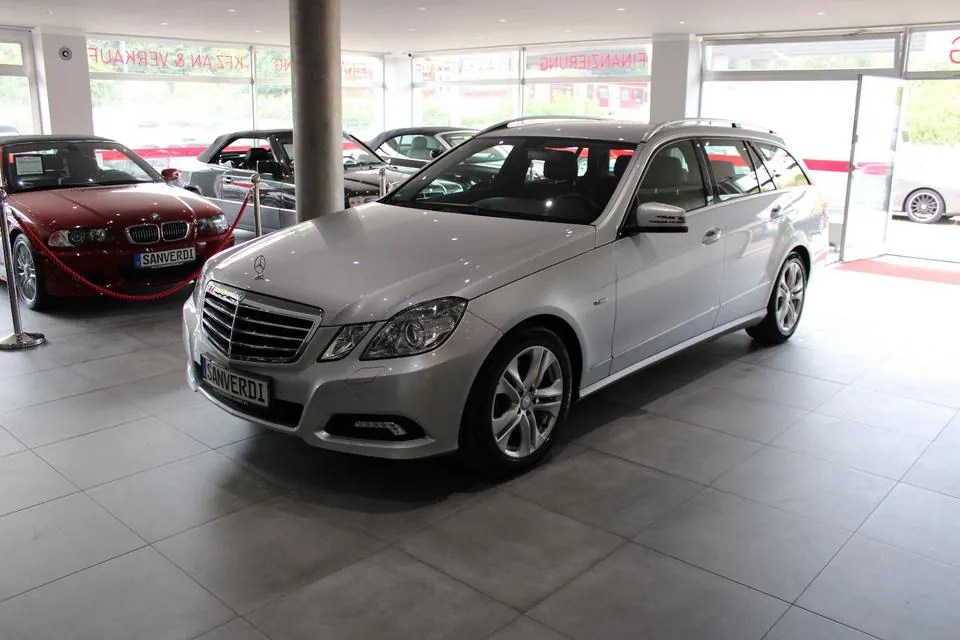 Mercedes-Benz E 250