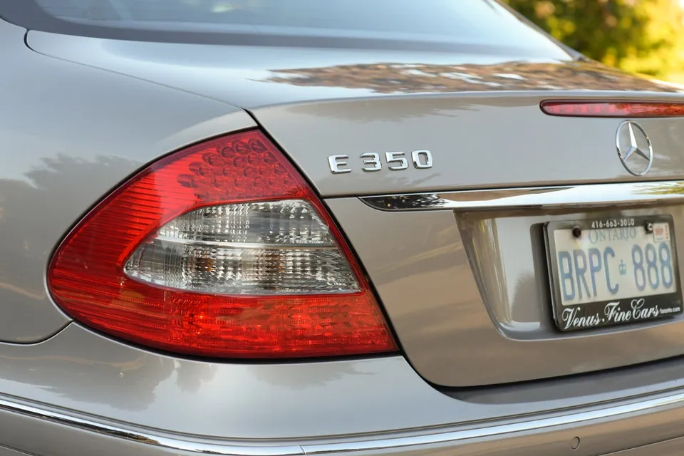Mercedes-Benz E-Class 2008 photo 4