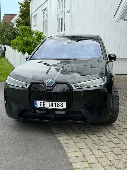 BMW Ix 2022 photo 2