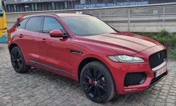 Jaguar F-Pace